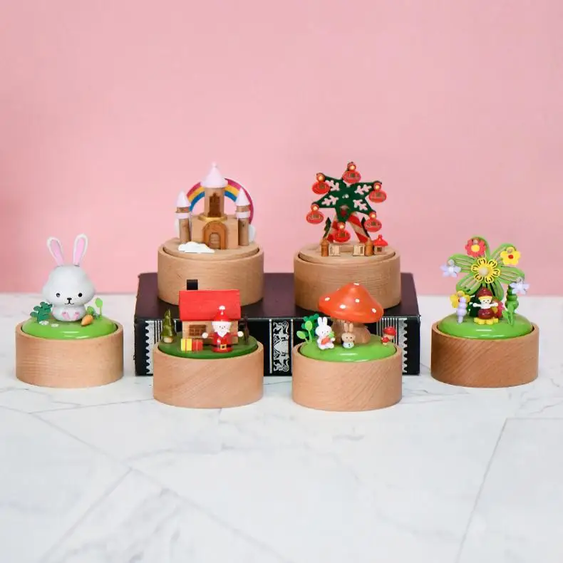 Personalized Logo Customization Round Rotating Wooden Beech Music Boxes for Gift