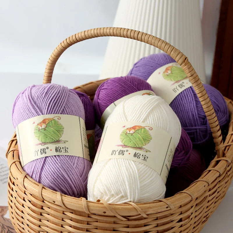 60%Cotton 40% Acrylic Yarn for Hand-knitted and Crochet 4 ply yarn crocheted slippers cushion doll carpet blended yarn