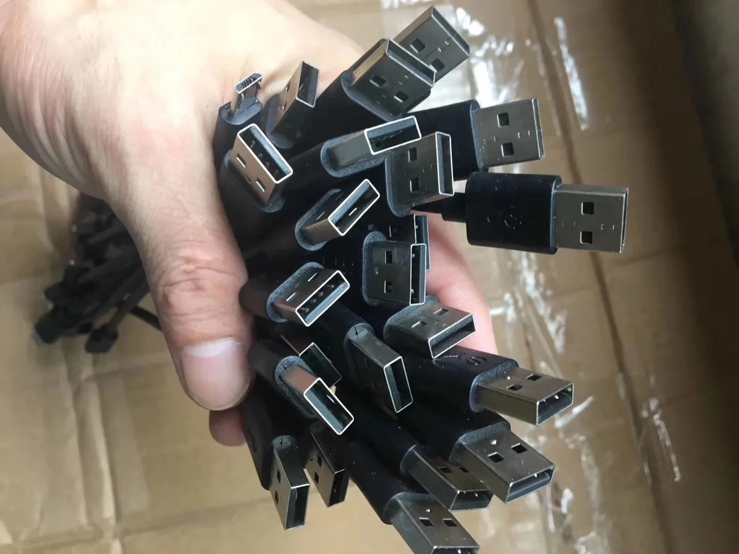 Oem Factory Price stock lot buyers in dubai brand bangladesh