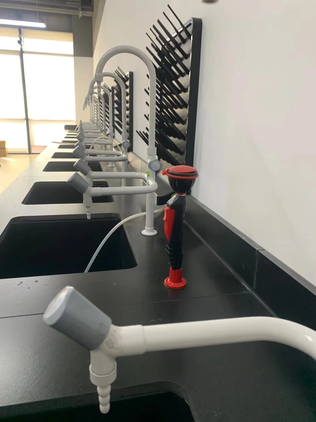 2023 popular guangzhou cheap price college geotechnical engineering laboratory school chemical lab design