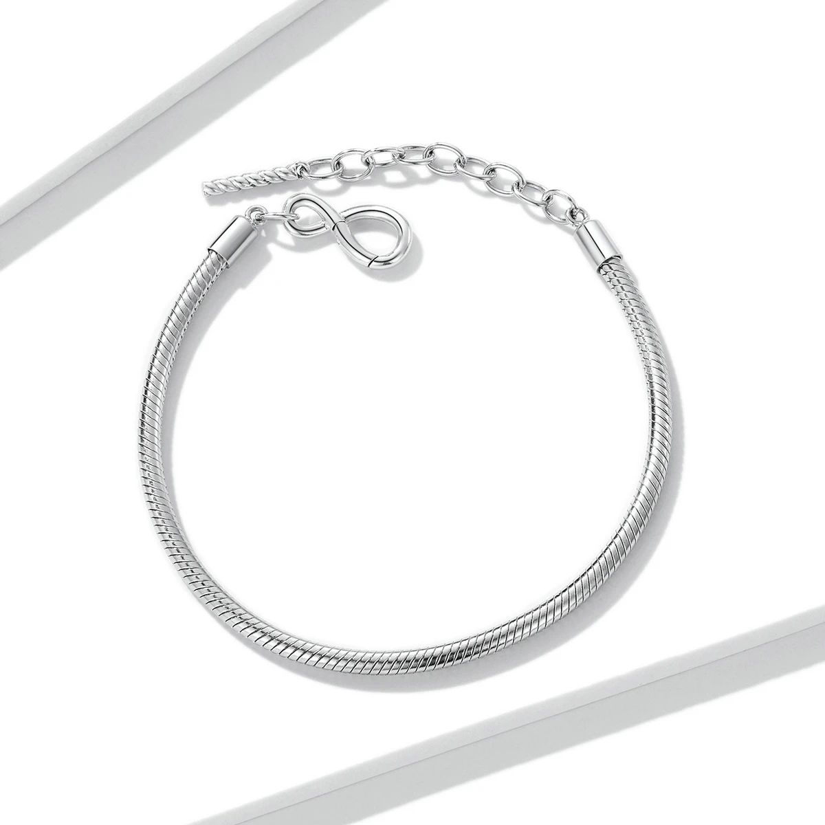 Luxury Charm Bracelet White Gold Plated Jewelry 925 Sterling Silver Knot Snake Chain Bracelet for Women