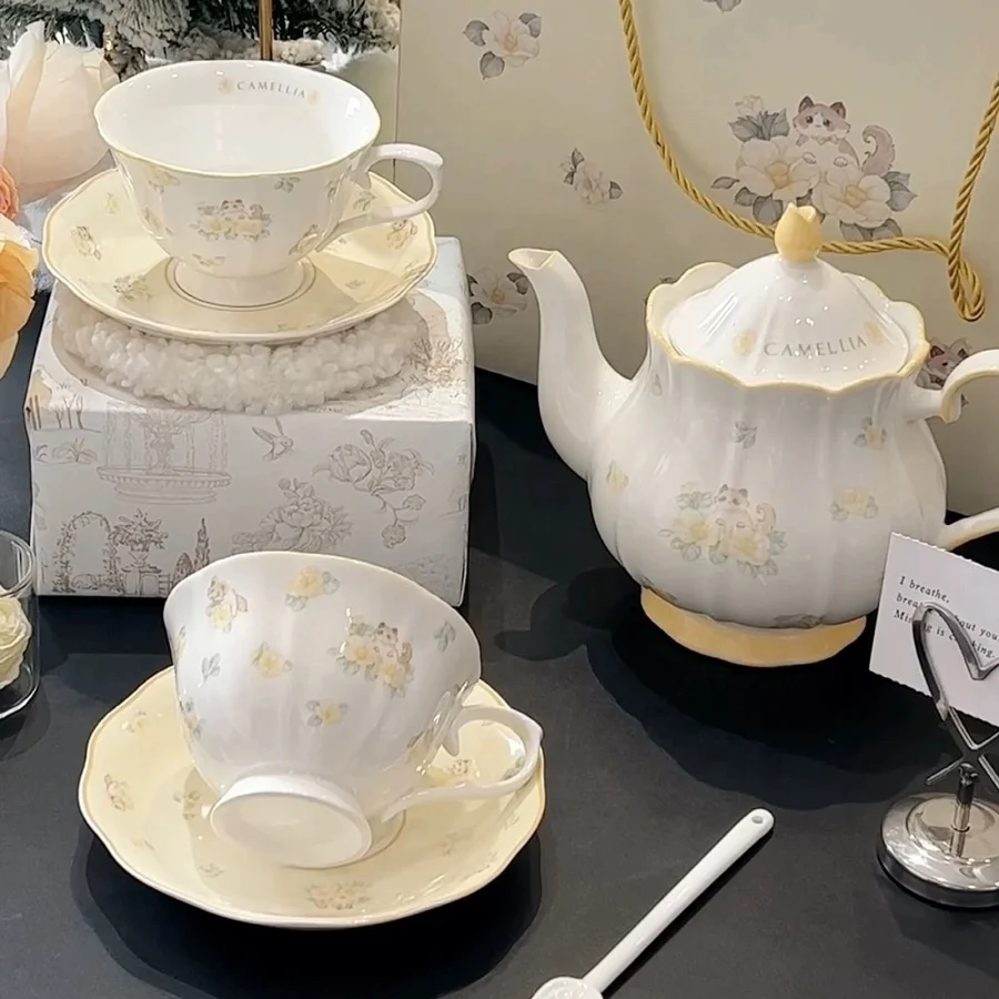 Винтажная Европейская Камелия кошка керамическая чашка блюдце чайник кофейный набор послеобеденный чай Подарочная коробка для 2 человек