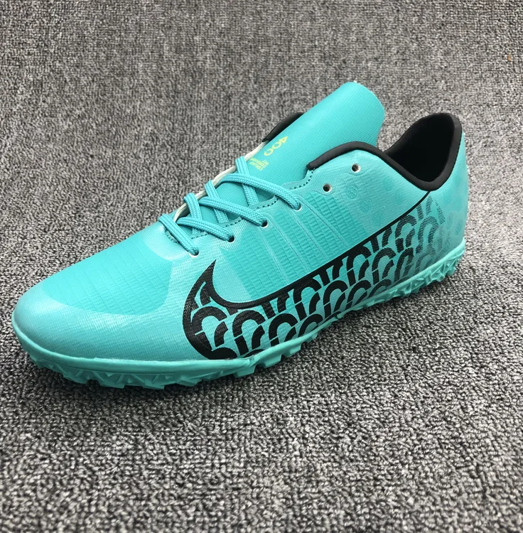 Mammon Manufacturer Hot Sale Soccer Boots Mens Outdoor Ic Soccer Shoes Wholesale Price Low Top Football Boots