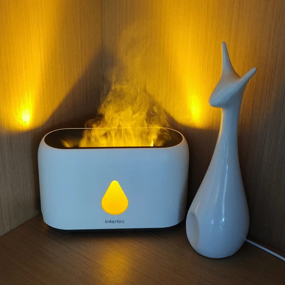 intertec OEM/ODM Desktop Ultrasonic Water Atomizing Essential Oil aroma humidifier Diffuser with 3D Flame