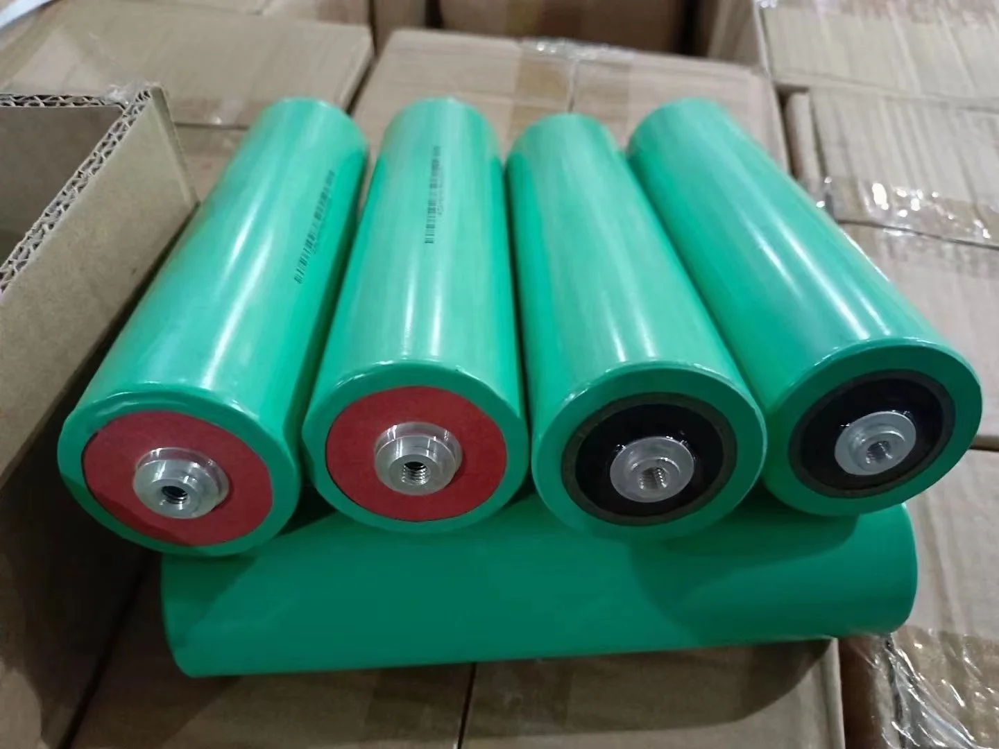 BSY цилиндр 3S 4S 8S 12S 16S 3 2 V 50Ah 22Ah 22000mAh 46160 lifepo4 с винтами аккумуляторная батарея для электромобилей