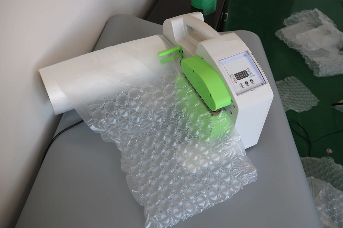 Компактная Высокоэффективная машина для надувной оберточной пленки, машина для наполнения воздушной пленкой