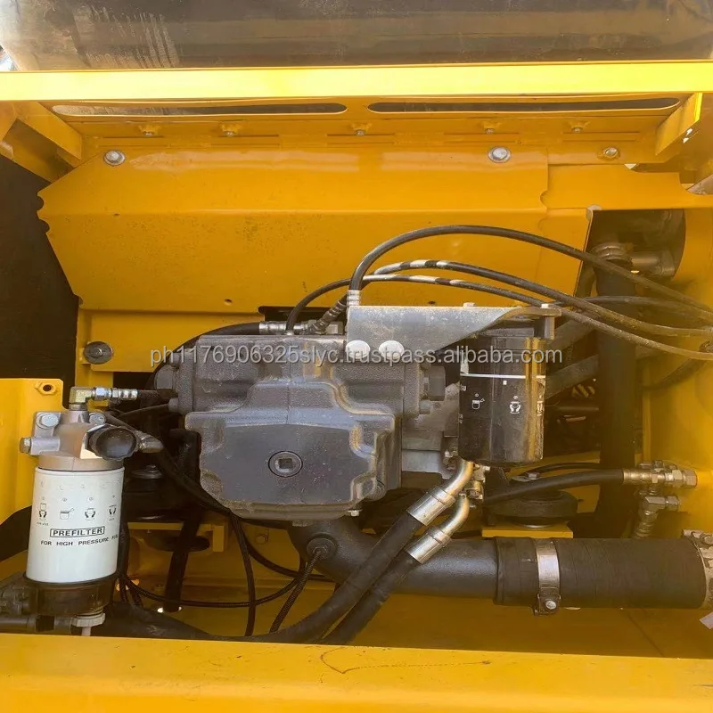 2016 year Used Komasu Excavator PC220LC-8 with hammer Line and mining bucket for sale pc220-8