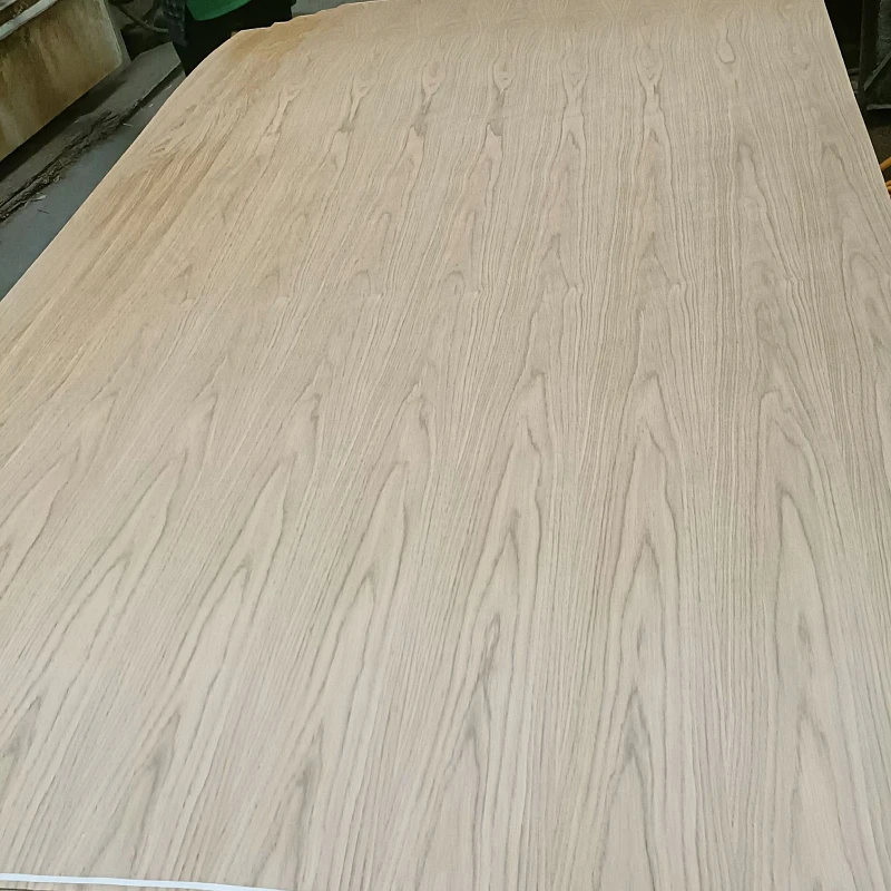 wholesale 3mm 5mm  natural Walnut red oak Cherry White oak maple fancy plywood for interior decoration and door