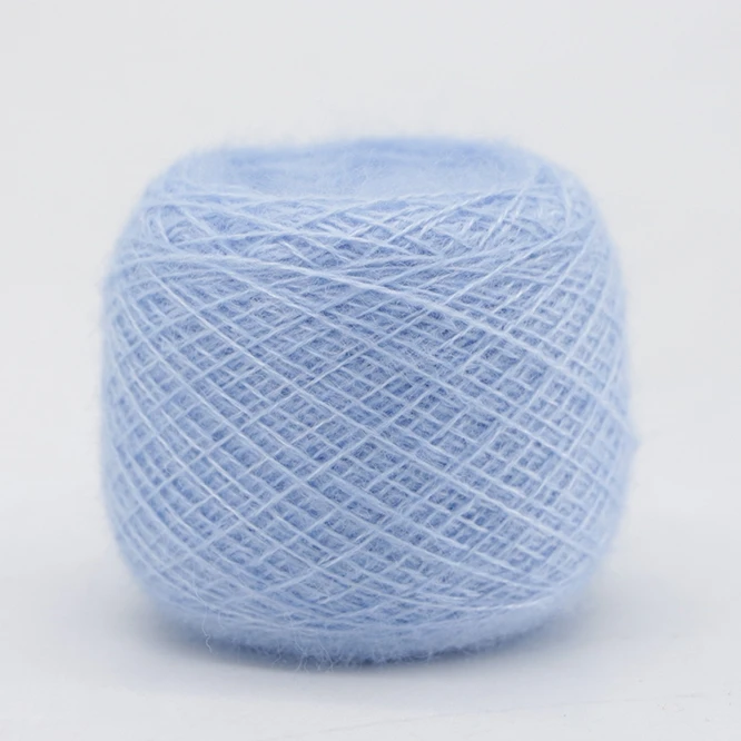 China Best Price 2/18as 52% Acrylic 28% Nylon 20% PBT Knitting Yarn