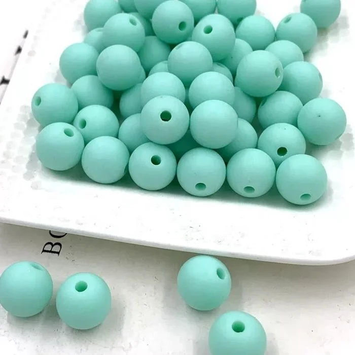 Hot selling custom beautiful children beads green pink yellow blue 6mm round plastic beads