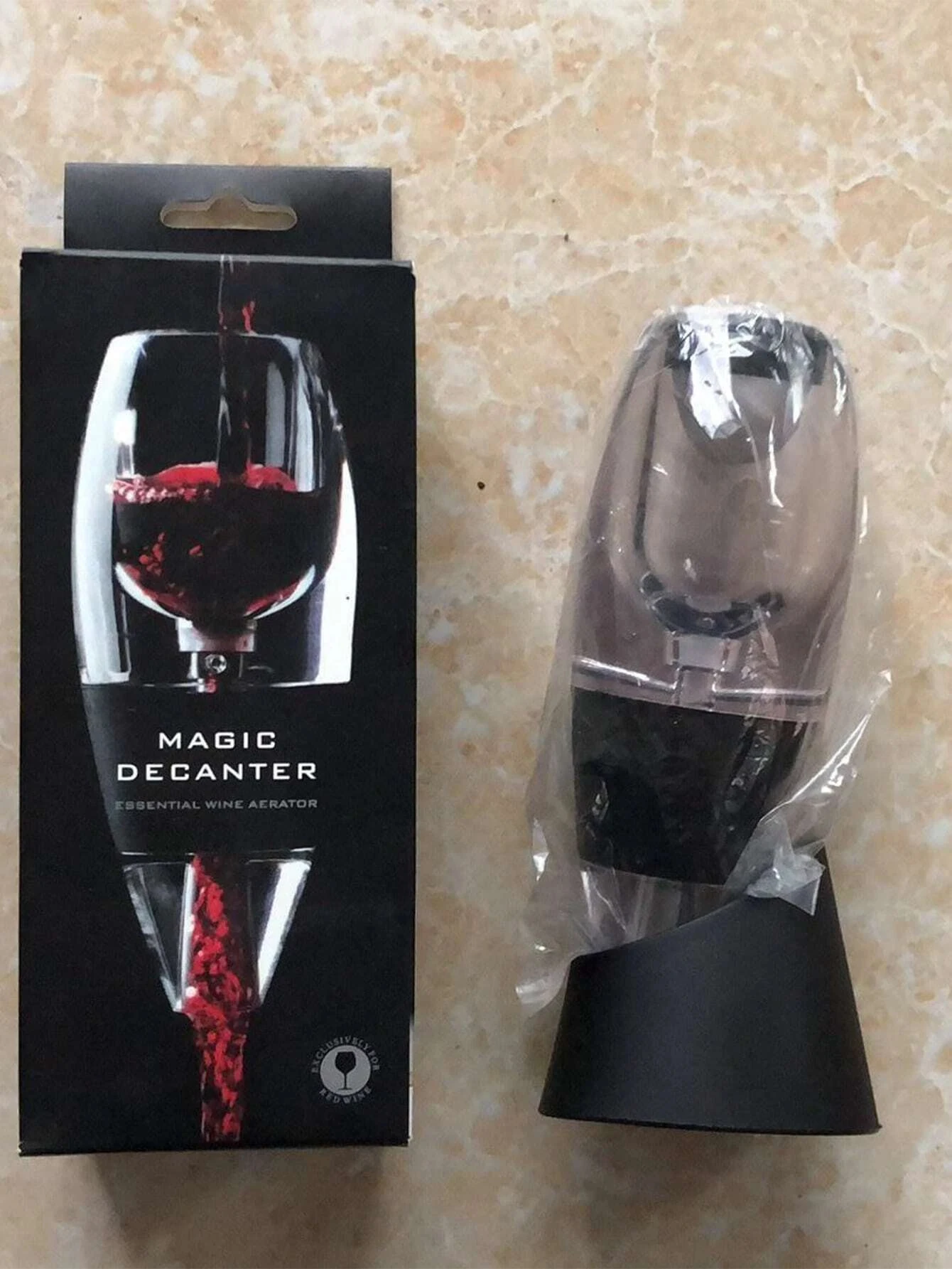 Red Wine Aerator Pourers for Wine Gift Home Use Party Portable Decanter with Base