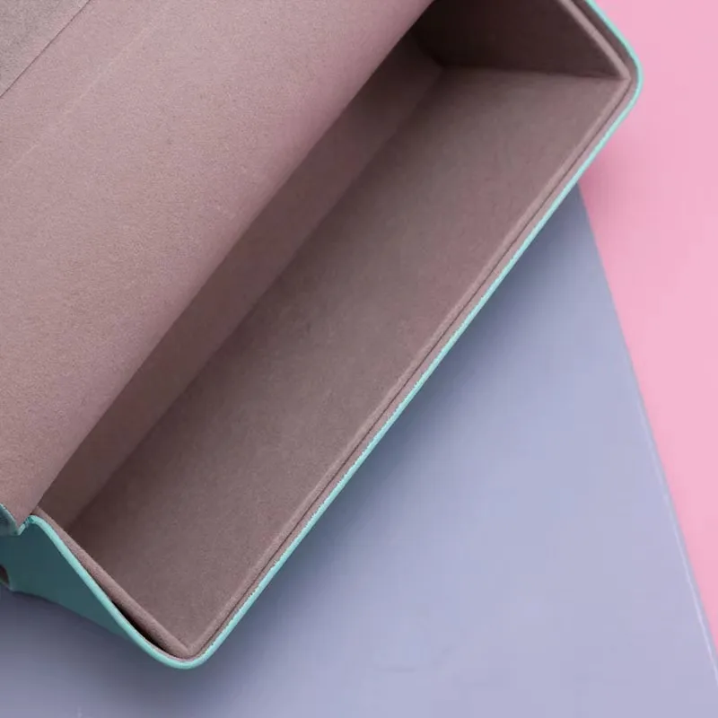 Factory Custom logo high quality Hot Selling Blue pu Leather cardboard paper box Sunglasses Case pouch cloth packaging set