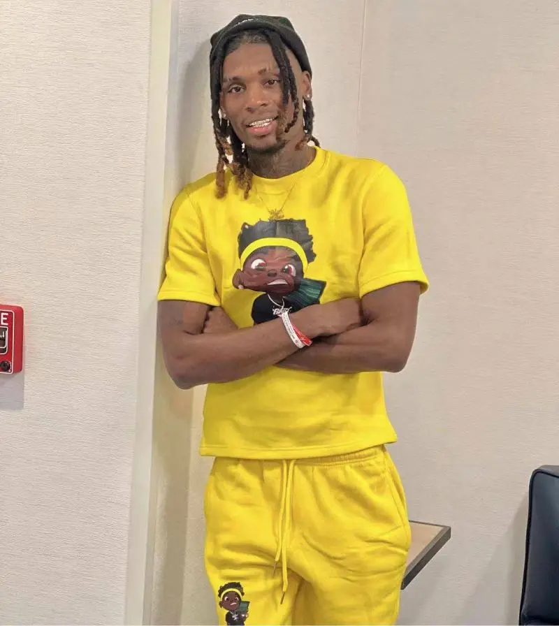 Мужские спортивные костюмы с коротким рукавом