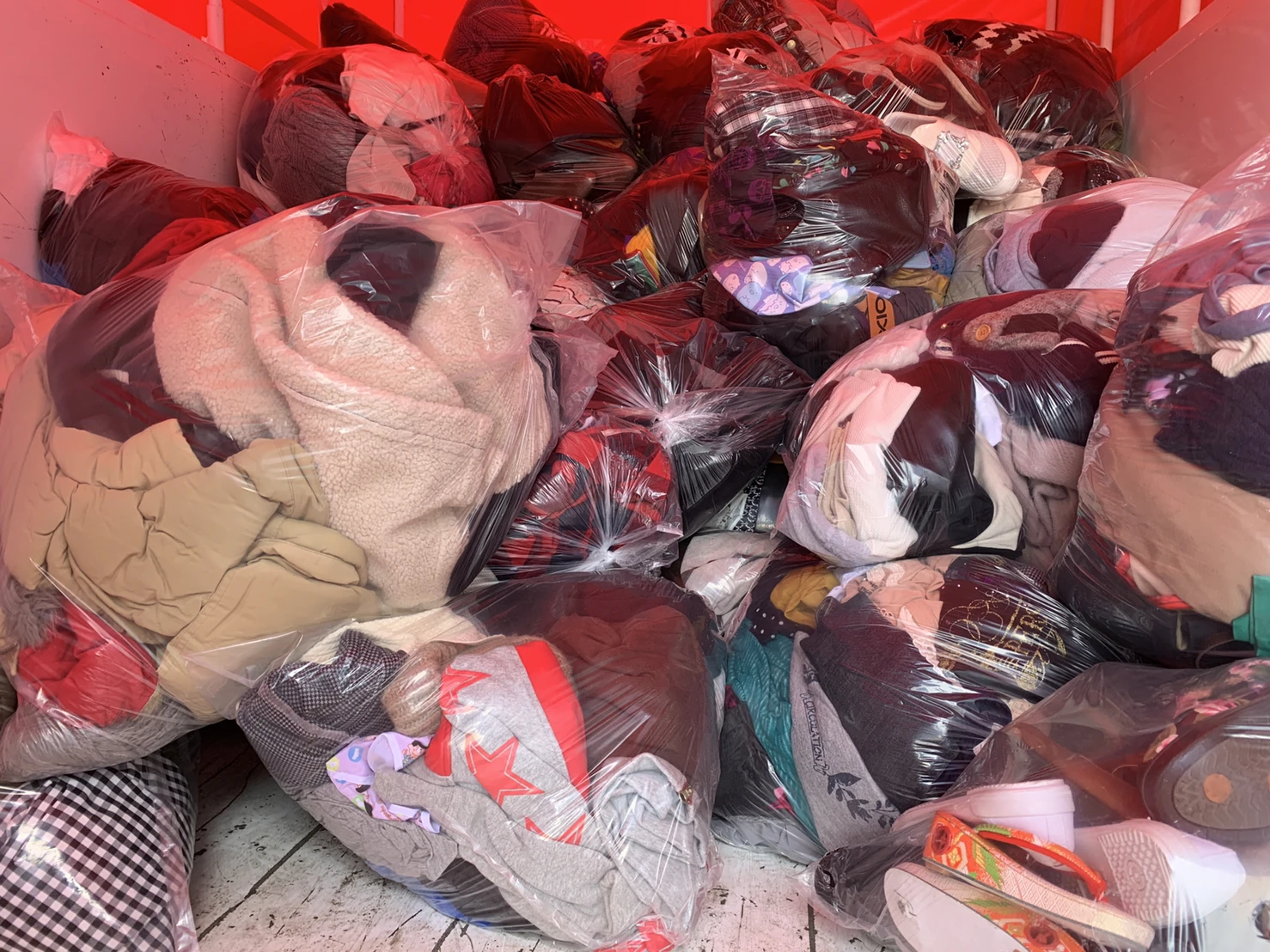 Advanced apparel sales women bale used clothes second hand clothing