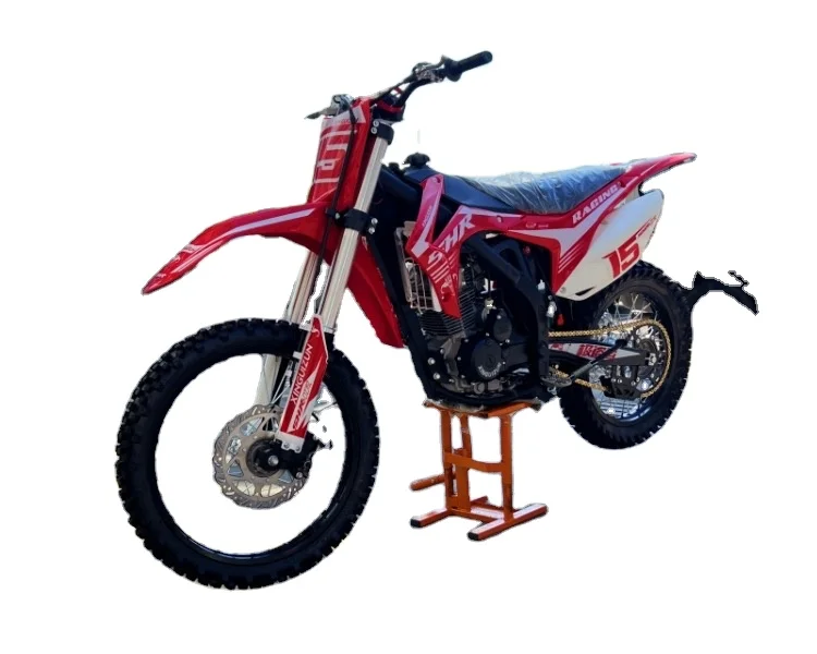 Мотоцикл внедорожный с 4-тактным воздушным охлаждением 250cc