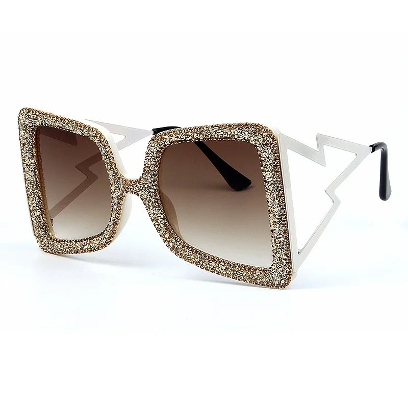 2019 UV400 Italy Design Luxury Diamond Big Frame Oversized Bling Sun Glasses Women Crystal Rhinestone Shades Sunglasses