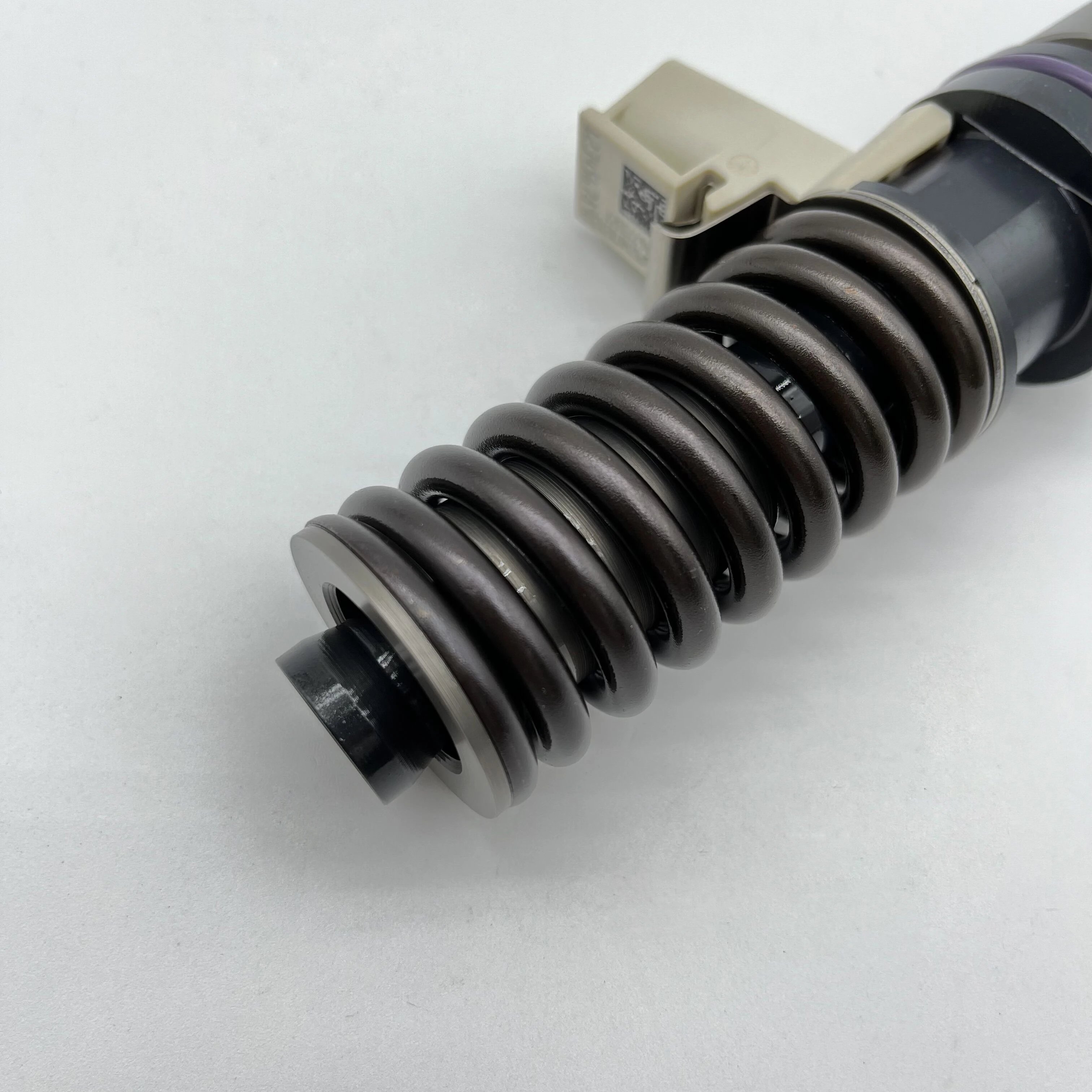 Factory price truck 4 PINS fuel injector 20977565 for VOLVO USA MD13 E3.3