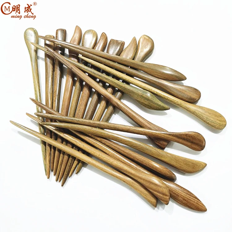 Chinese hair finishing carved sandalwood pin stick