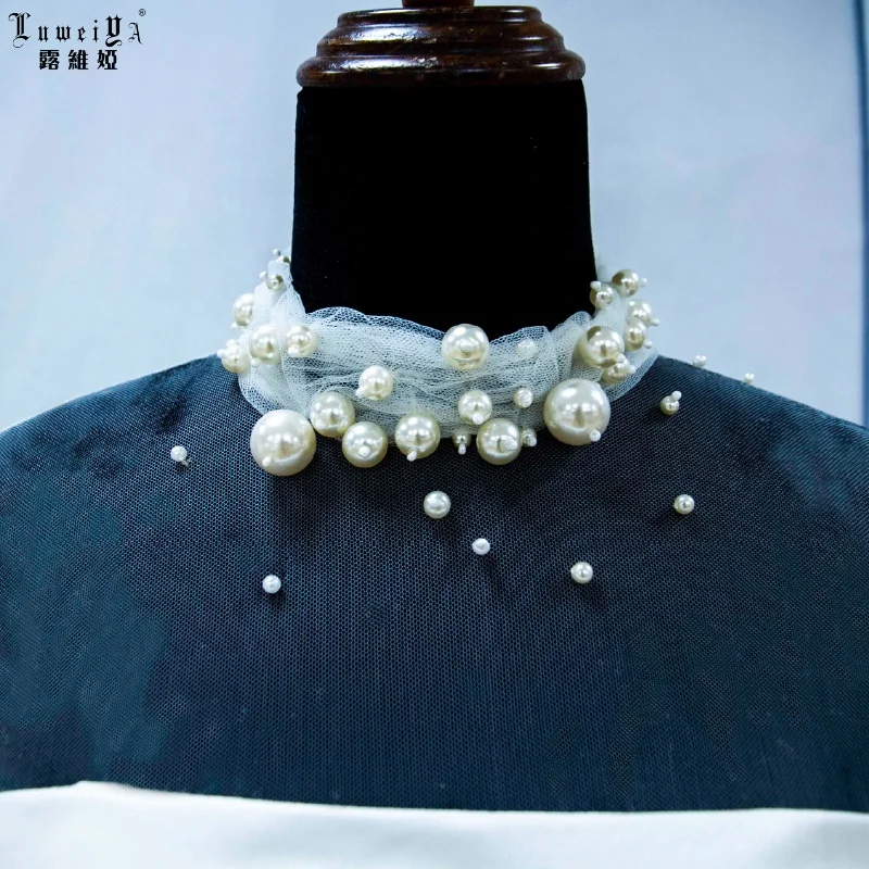 Cheap Wedding Gowns For Bride Bandage Beaded Crystal Moroccan Wedding Dresses Sweetheart Bride Costume