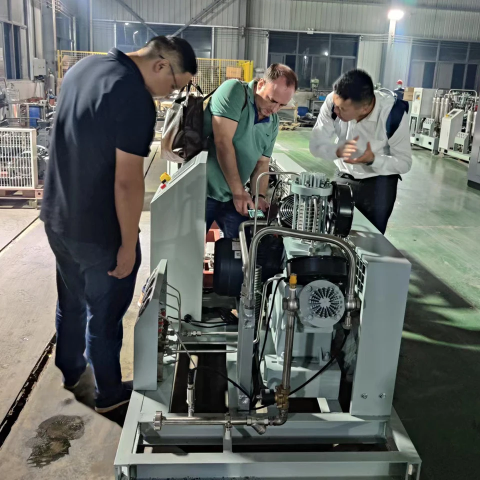 AZBEL All oil-free Oxygen gas Booster Compressor 3-500m3/h large capacity natural gas booster Compressor for filling station