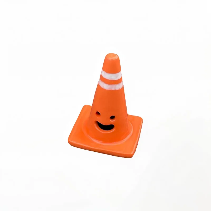 High-end sense niche creative quirky decor new Halloween banana warning label middle finger personalized desktop decor