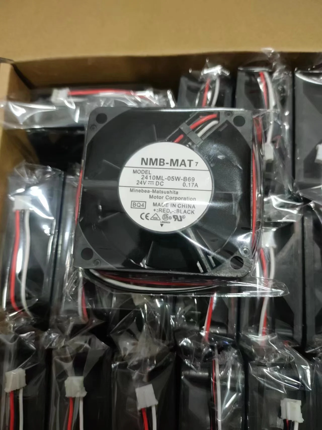 2410ML-05W-B69 axial fan square NMB servo cooling fan 24v 0.17A dc  60x60