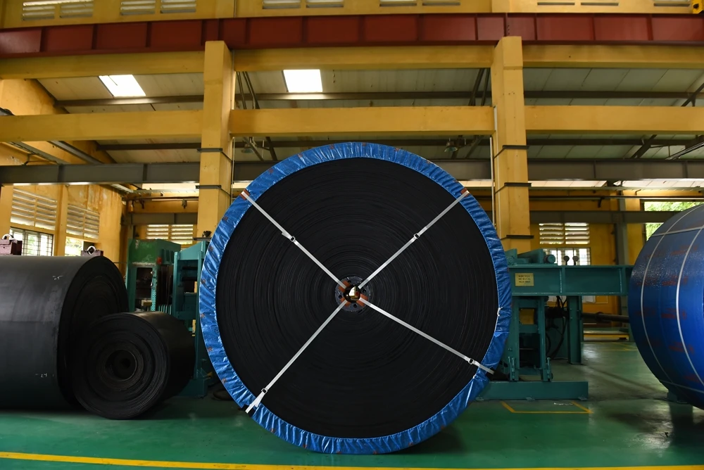  Стальной Шнур конвейерной ленты стойкость к большим прочность на растяжение Макс ST3500 ISO 9001/Jis K/DIN X-Y-K стандарта по хорошей цене