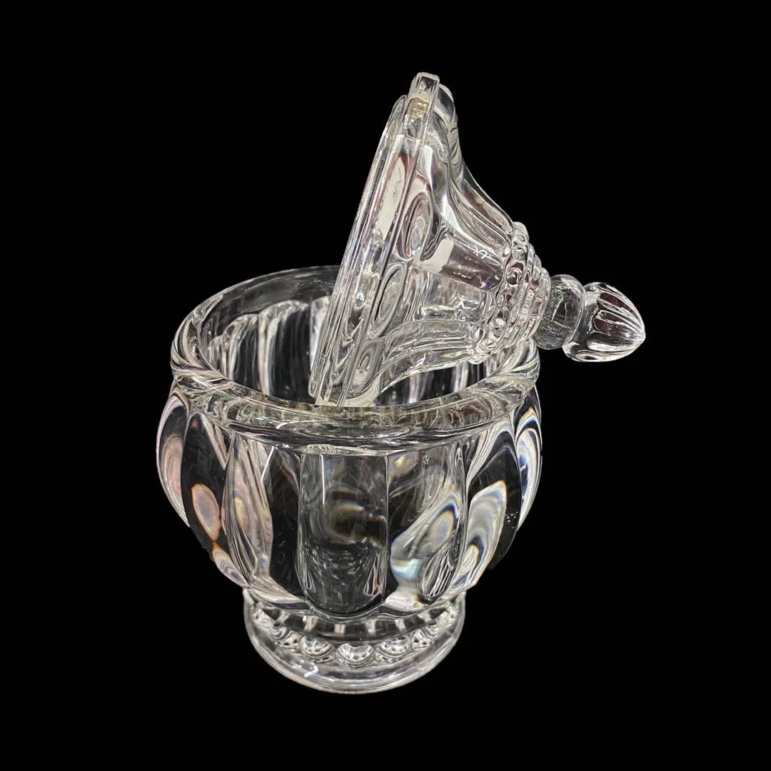 
2021 hot lantern shape glass candy jar jewelry box candle holder with lid for wedding holiday and home 