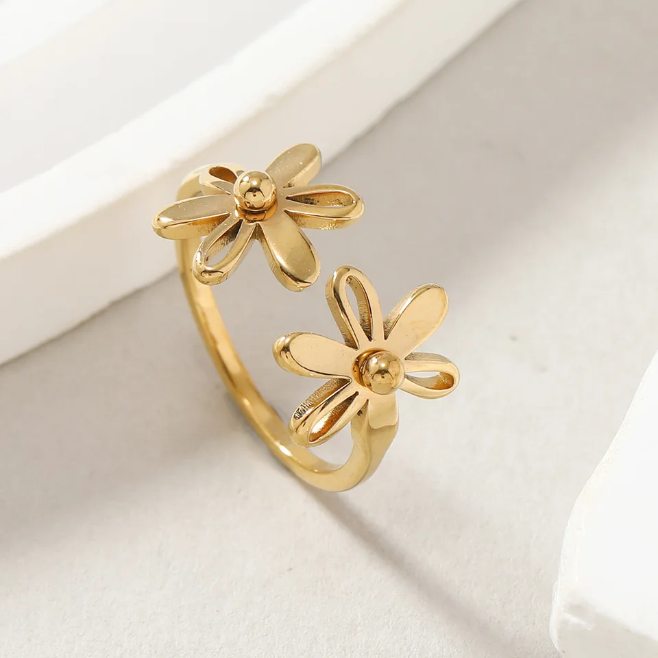 Wholesale Custom 18K Gold Plated Stainless Steel Fashion Ring Big Flower Design Opening Ring Women Delicate Personality Jewelry
