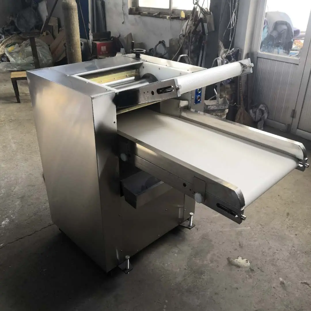 Beat Material Hot Sale in China Dough Roller Machine