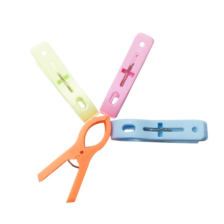 Hot Selling Plastic Sock Clip Cloth Pegs 16 Clips For Daily Use