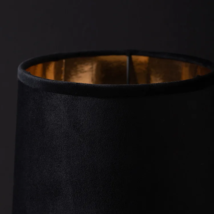 Custom Gold Resin Rabbit Bedroom Side Lamp Romantic Atmosphere Desk Lamp Animal Statue Table Lamp For Restaurant