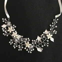 Женский обруч для волос SLBRIDAL, обруч ручной работы со стразами, пресноводным жемчугом, цветами, листьями, свадебное украшение