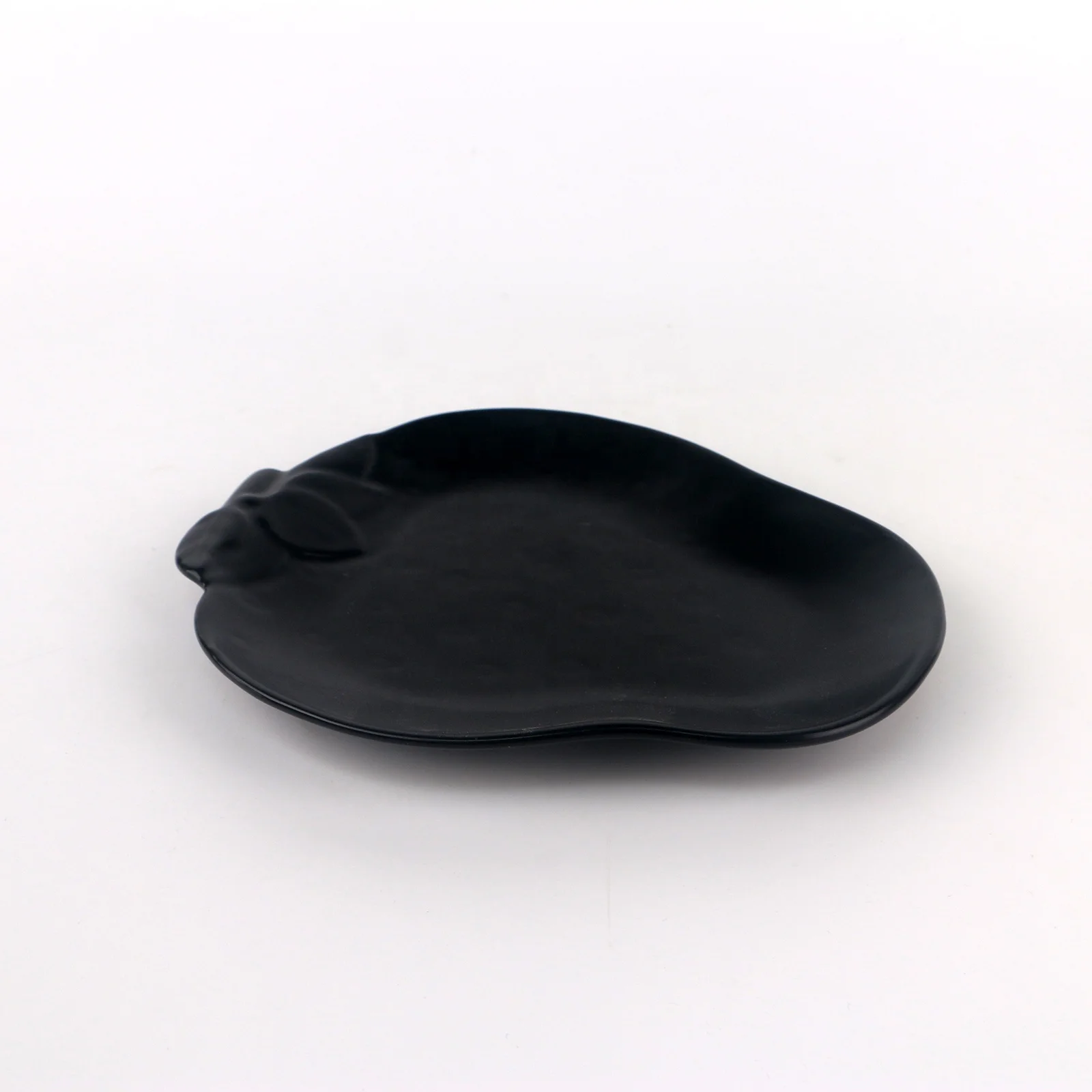 
Hot Sale New Fruit Design Color Strawberries Ceramic 8