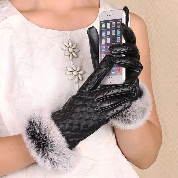 Hot Sell Winter Warm Gloves PU Leather Faux Fur Cuff Gloves Touch Screen Gloves for Women
