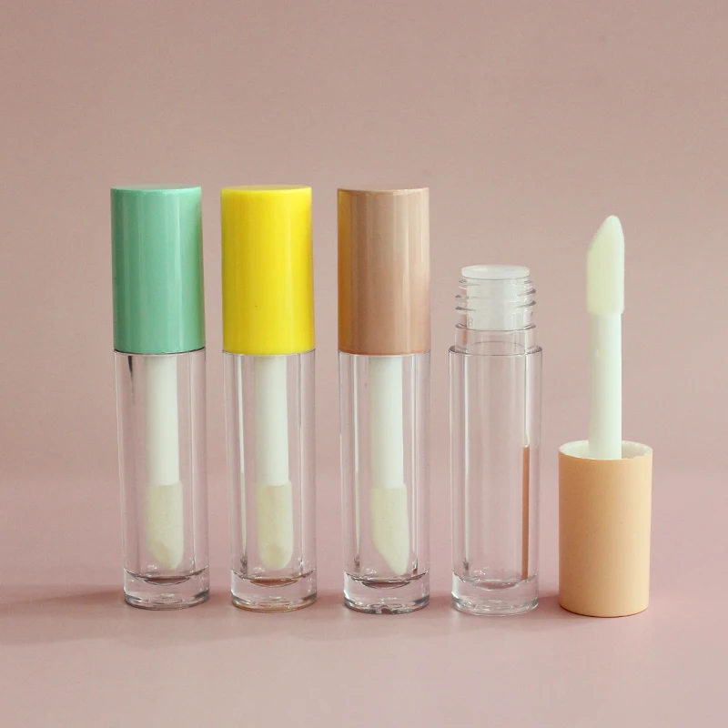 Big brush cosmetic lipgloss packaging high quality popular empty nude lip gloss tube lip container with nude cap