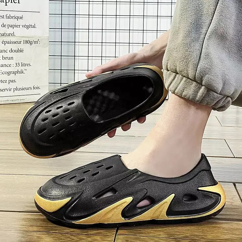 Factory soft Hole Sandals Lightweight Running Slipper Eva cheap comfortable beach Slides Slippers garden shoes man clog men