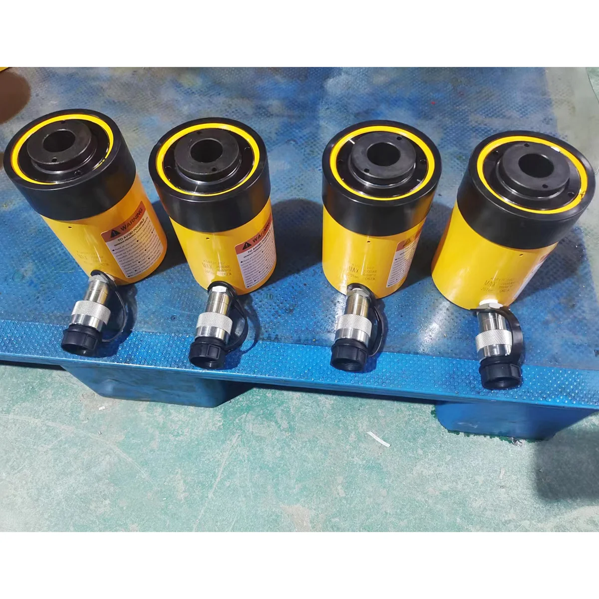 Complete Set Sale Enerpac Equivalent RCH-202 Single Acting Center Hole Hydraulic Cylinder Set With Manual Pump