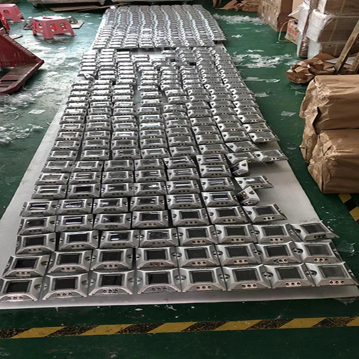 Solar Aluminum Road Stud Metal Reflectors Super Capacitor Road Stud