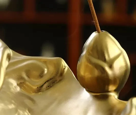 2021 custom chinese gold dragon incense holder porcelain smoke backflow incense stick burner