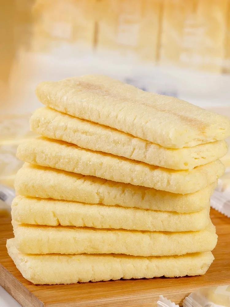 Korean Golden Squares: Rice Crackers with Creamy Egg Flavor
