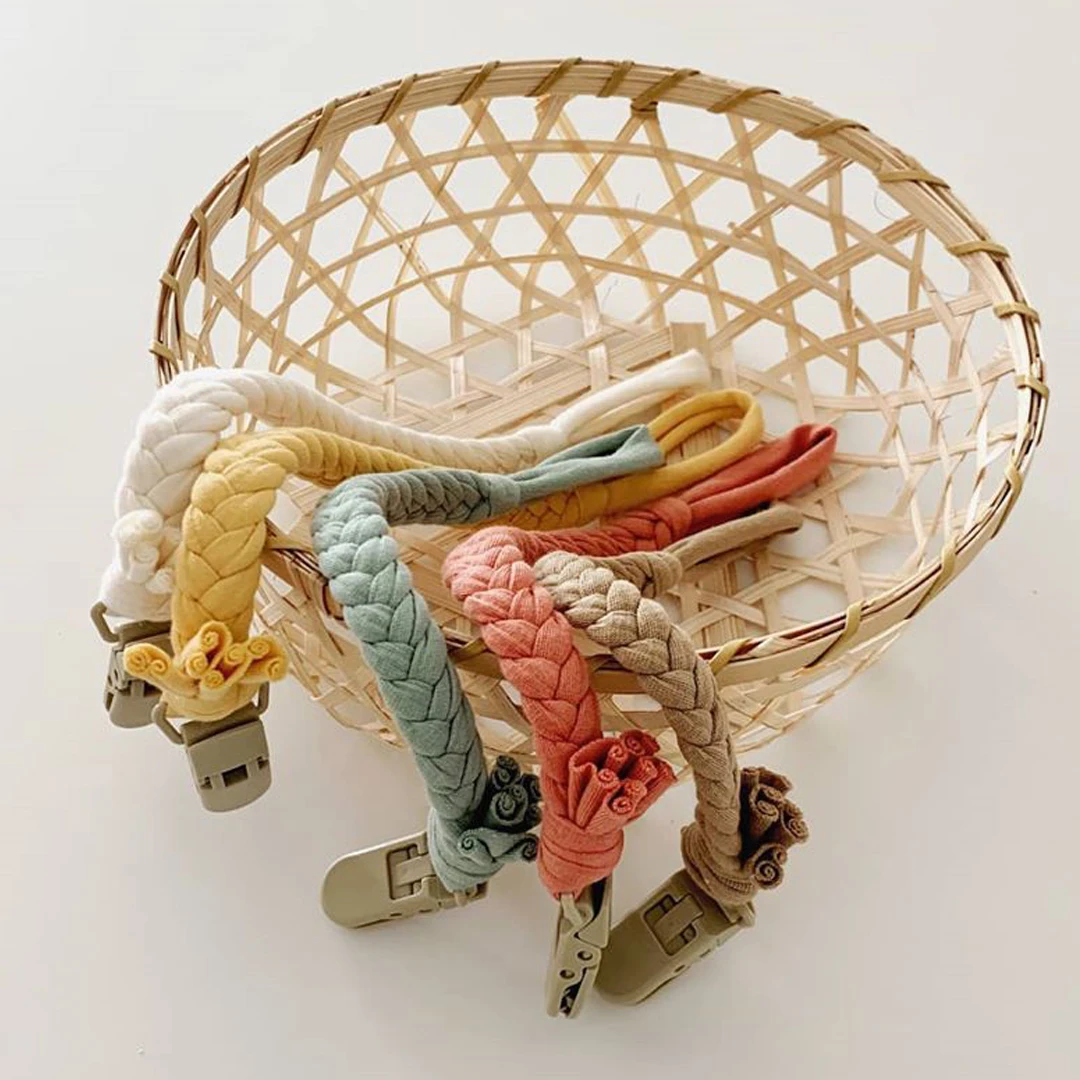 Korean 2021 weave anti-lost pacifier clip macrame pacifier chain hand made macrame pacifier chain