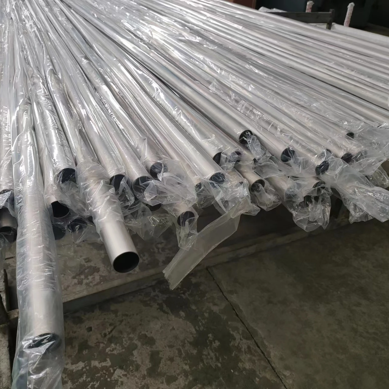 Tube Pipe Exhaust Pipe Thin Wall Titanium for Titanium Best Price Gr1 Gr2 Key Item Inside Technique ISO