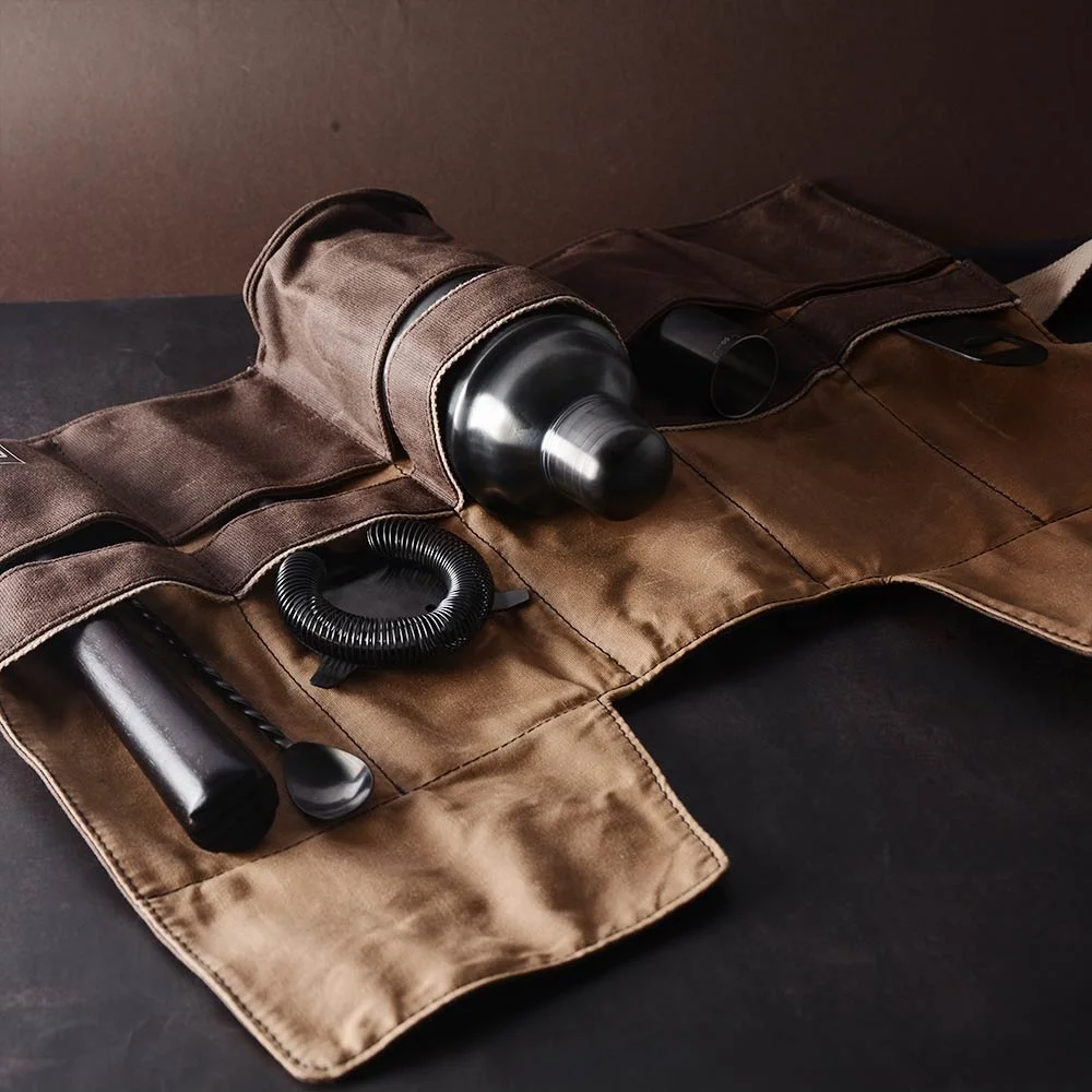 DX Custom Brown Portable Cocktail Set Roll Bag Travel Bartender Kit With Stylish