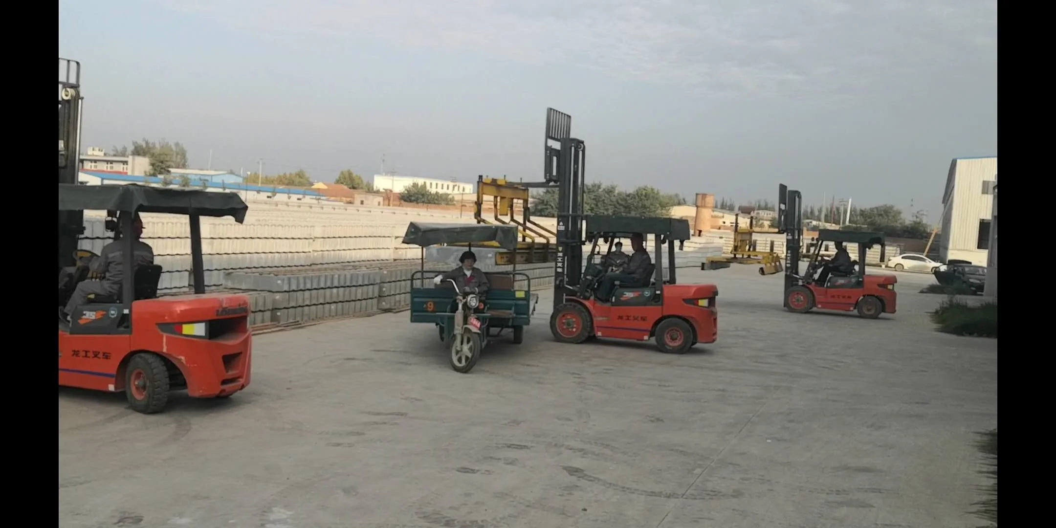 
200mm thicknessHollow gypsum block mold interlocking brick 