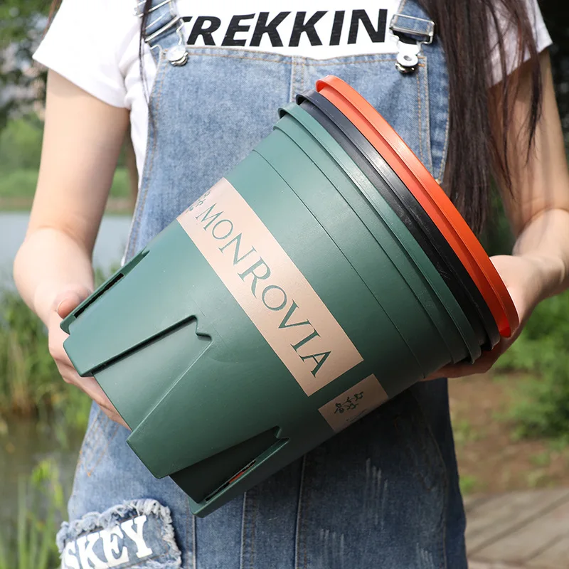 Hot sell Plastic Plant Pots various sizes factory direct sales at low price garden decoration pot Lots of color options