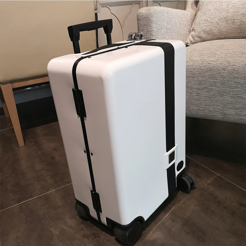 Best Selling Carryonn Luxury Follow Robot Suitcase Finger Print PC Smart Luggage