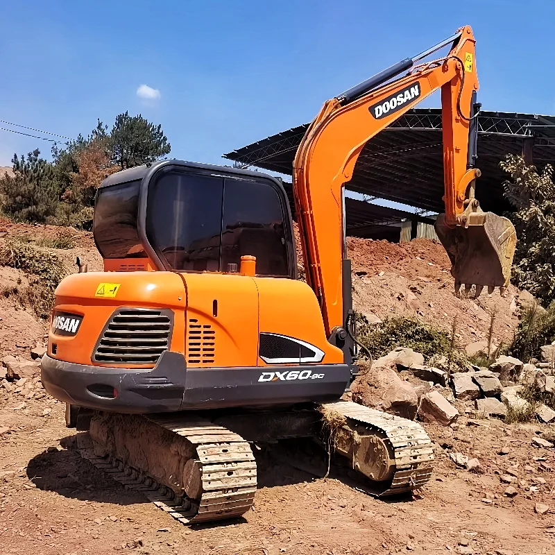 Hot Sale Korea Used Mini Excavator Doosan DX60 DH60 DH55 DX55 short working hours Doosan Small Excavator Machine for Low Price