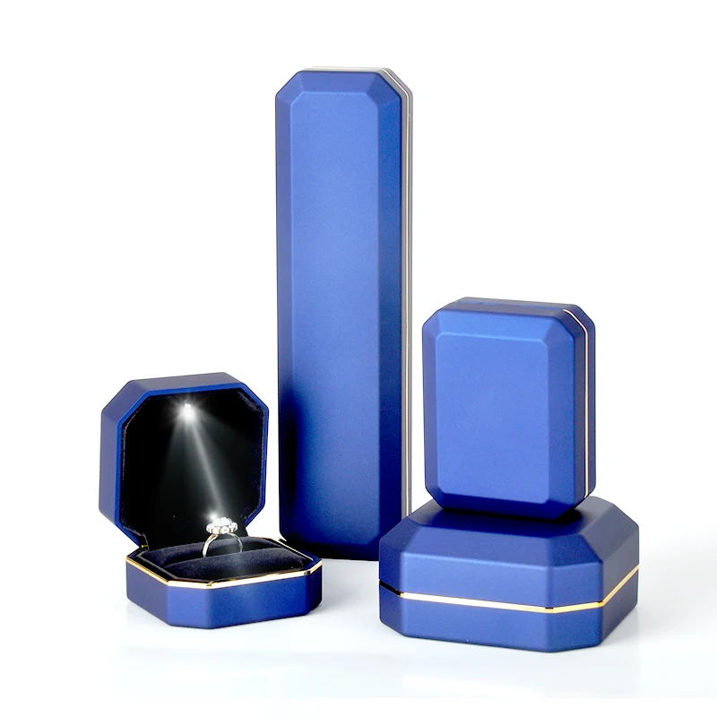 Custom square Led Lighted Pedant Necklace ring pendant bracelet Jewellery jewelry packaging plastic boxes with inside Velvet