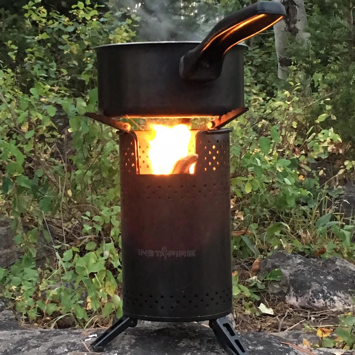 3 layers outdoor mini biomass camp stove camping pyrolysis high temperature usb fans stove